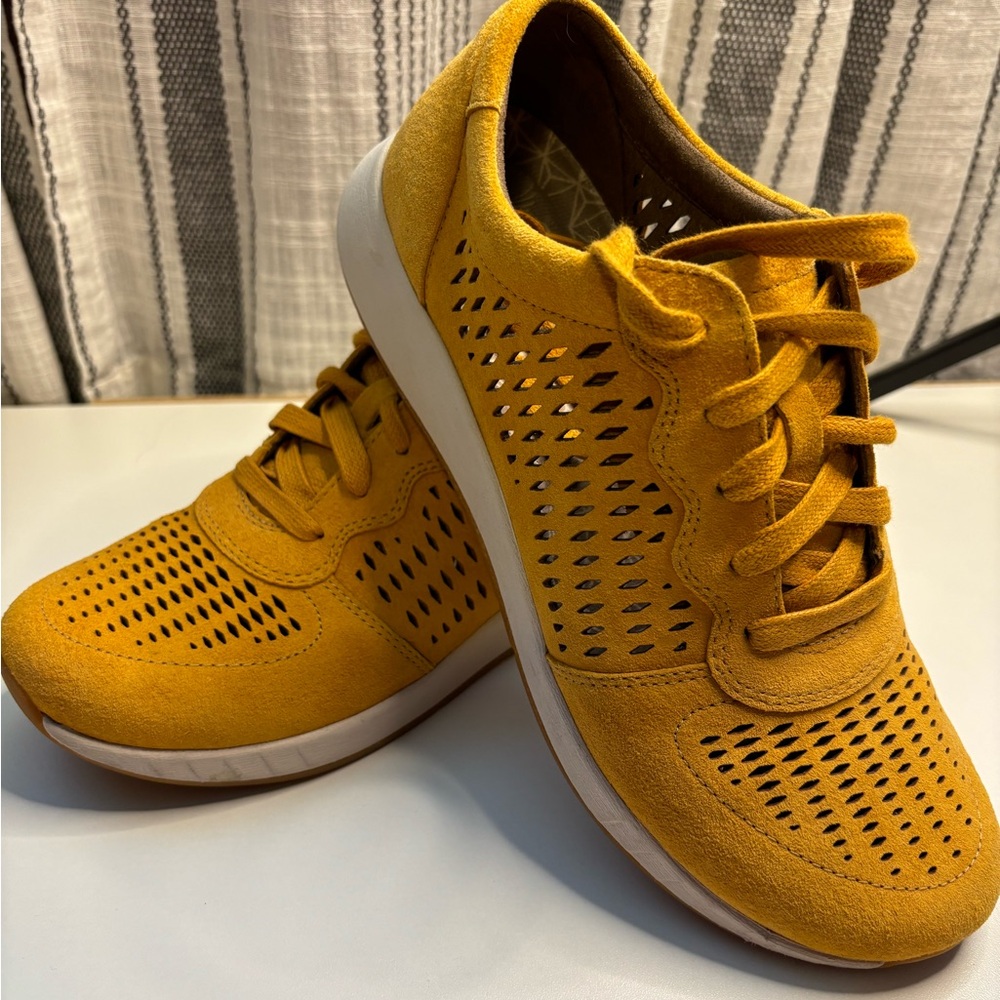 Dansko Sneakers